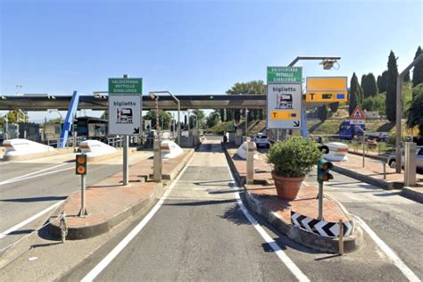 Chiusure Notturne Della Stazione Valdichiana Sull A1 Per Lavori