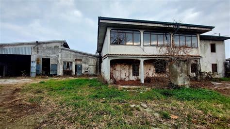 Urbex Italia Esplorazione Spettrale Ed Inquietante In Questa Casa