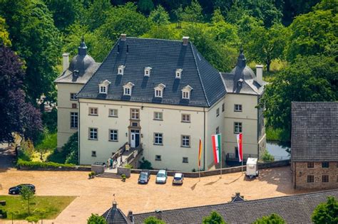 Holzwickede Von Oben Geb Ude Und Parkanlagen Des Schlo Haus