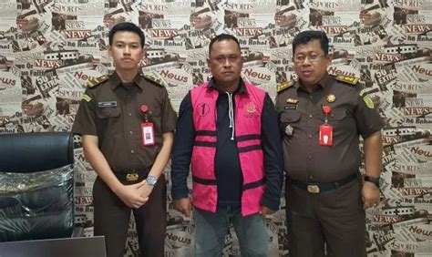 Jaksa Jebloskan Terpidana Korupsi Pembangunan TPS Kampung Bugis Ke