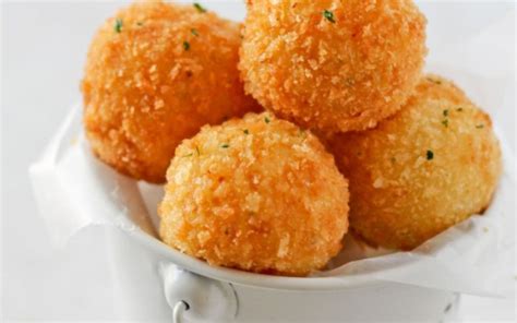 Bolinho De Mandioquinha Na Airfryer Receita F Cil E Deliciosa