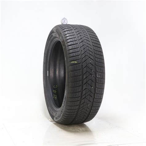 Set of (2) Used 275/45R20 Pirelli Scorpion Winter Run Flat 110V - 8/32 ...