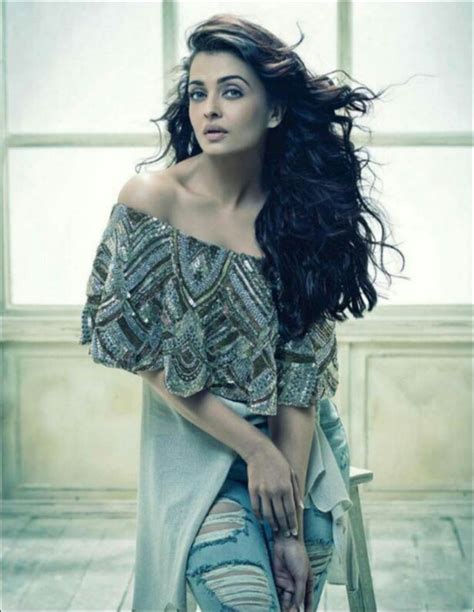 Aishwarya Rai Bachchan Ranbir Kapoor Are Looking So Hot We Cant Stop Crushing On Them See