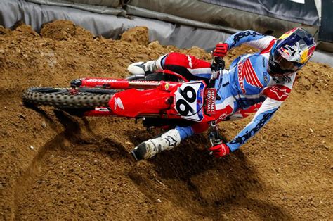 Team Honda HRC Rules Paris Supercross