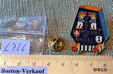 L726 Pin Kantons Polizei Basel Fasnacht Laterne Kaufen Auf Ricardo