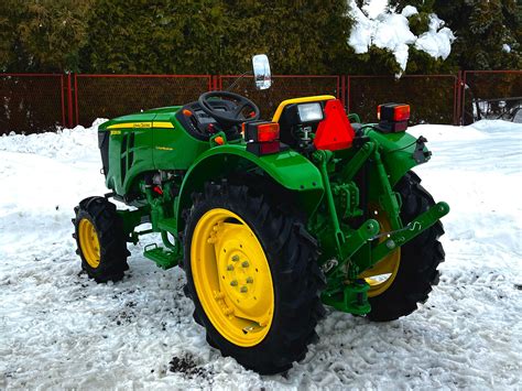 JOHN DEERE 3028EN Traktorek Ciągnik komunalny ogrodniczy JAPAN TRAK