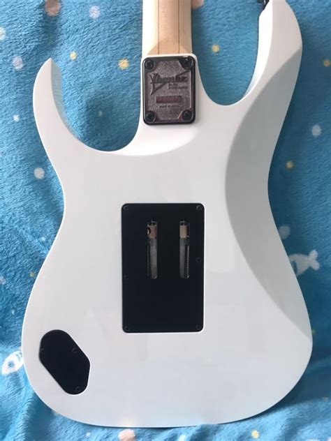 How to identify if my Ibanez RG 550 Genesis is legit? | Ibanez JEM Forum