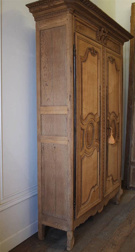 Early 19th Century Raw European Quarter Sawn White Oak Armoire Cabinet