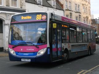 Stagecoach Midlands Adl Enviro Yy Ypv On Route Flickr