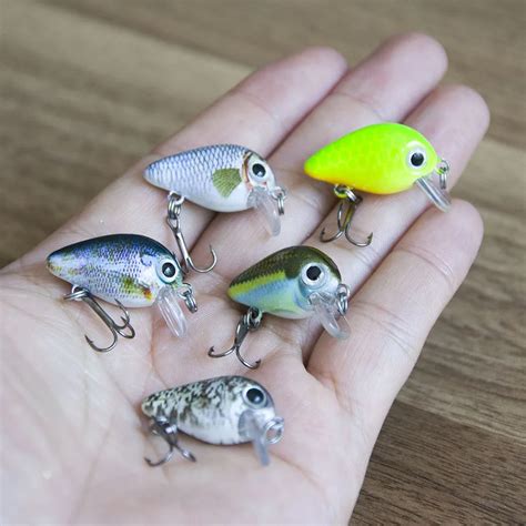 Walk Fish 5pcs Lot 3cm 18g Bionic Fishing Lures Crankbait 5 Color