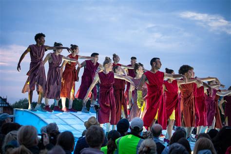 Espectáculo de acrobacias teatro y música este sábado en Santa Catalina