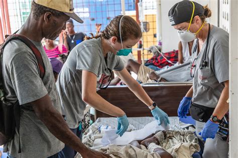 Doctor’s lessons from Haiti, Turkey, Ukraine border — Harvard Gazette