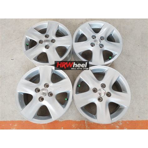 Jual Standar Mobil Ori Toyota Yaris Ring Pcd X Silver Shopee