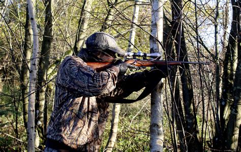 5 Tips To Help You Choose The Right Hunting Rifle For Your Needs