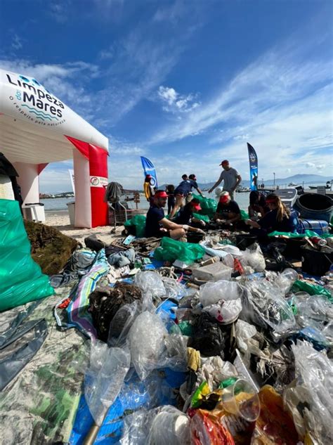 Limpeza dos Mares recolhe 1 3 tonelada de resíduos em Jurerê e Ilha do