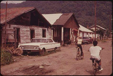 Street scene in Rand, West Virginia in the 1970s : r/WestVirginia