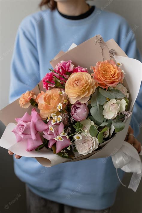 Peach Ranunculus Bouquet