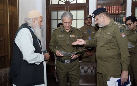 Ig Punjab Dr Usman Anwar Visited The Open Court At The Central Police