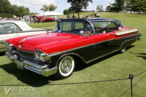 Mercury Turnpike Cruiser - Information and photos - MOMENTcar