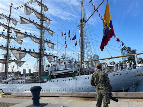 El Buque Escuela Arc Gloria De La Armada Colombiana Llega A Boston