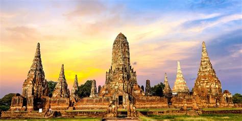 Menjelajahi Ayutthaya Kuno Permata Sejarah Bangkok