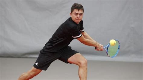 Sergio Hernandez Mens Tennis University Of Louisville Athletic