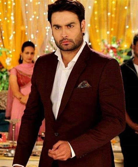 Fatma Adl Kullan C N N Vivian Dsena Panosundaki Pin Hint