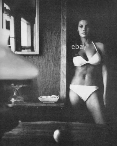 Raquel Welch Busty Bikini Swimming Pool Photo Hot Sexy Candid Bare My XXX Hot Girl