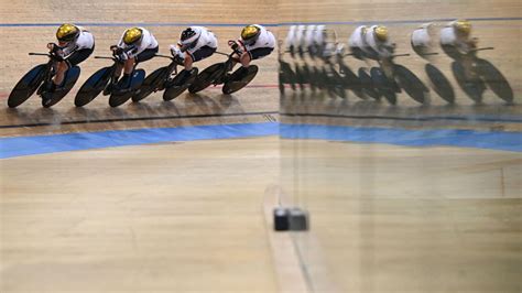 An Introduction to Track Cycling Competitions: Sprint, Teamsprint ...