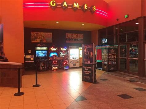 reinvigorating  theater experience cinelinx movies games geek
