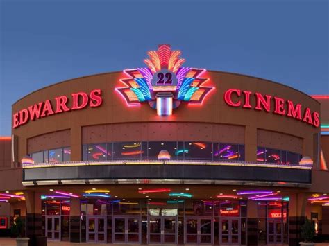 2 Houston Area Movie Theaters Reopen As Major Chain Resumes Service