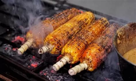 Resep Jagung Bakar Lezat Dan Praktis Cocok Disantap Saat Malam Tahun