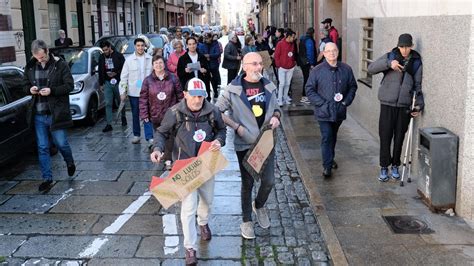 Cáritas salió a la calle en Ferrol para reclamar que nadie tenga que