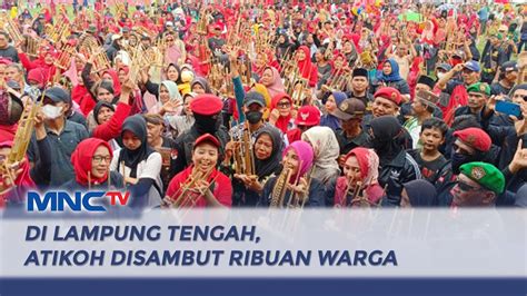 Atikoh Ganjar Bermain Angklung Dan Berjoget Bersama Ribuan Warga