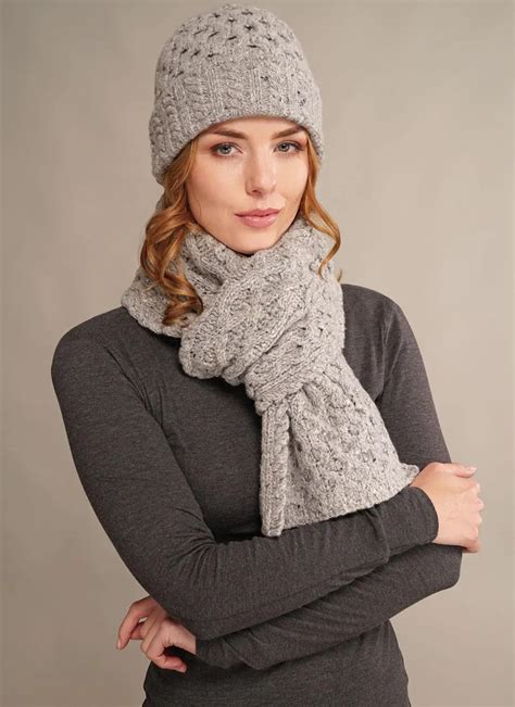 Wool Cashmere Cable Hat Scarf Set Light Grey Blarney