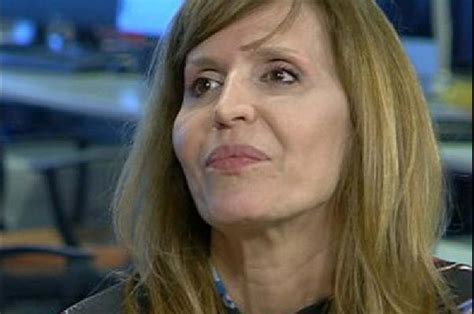 Esther Goris cree que sirve más como actriz En comunicación con La