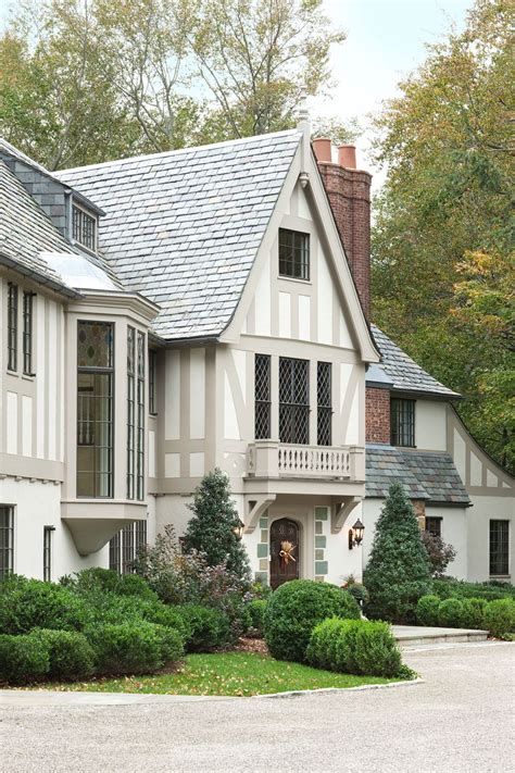 Cottage Tudor House Exterior House Paint Exterior Tudor Style Homes