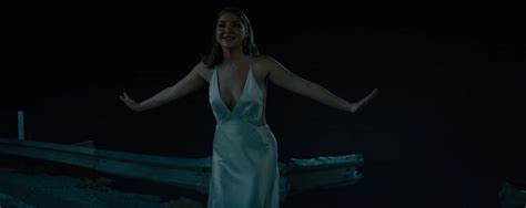 Nude Video Celebs Madelyn Cline Sexy Chase Sui Wonders Sexy Sarah Pidgeon Sexy I Know What