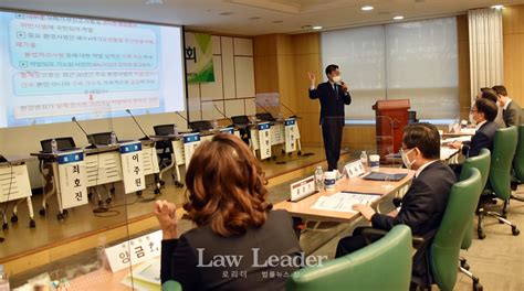 김태운 부장검사 “환경범죄 업주들 법 우습게 안다국가가 불법 유혹” 왜