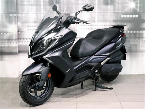 Kymco Downtown 350i Abs Colore Nero Smoke Opaco Usato In Vendita