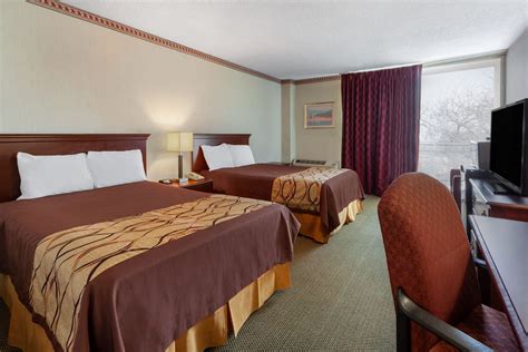 Travelodge by Wyndham Cleveland Airport | Brook Park, OH Hotels