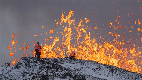 Iceland volcano eruption in 'state of equilibrium' as scientists assess ...