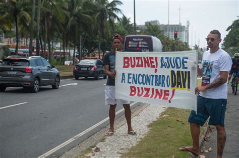 Sem respostas há nove dias família de Edson Davi faz protesto na Barra