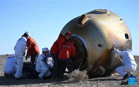 Todos Los Astronautas De Shenzhou Salen De C Psula De Retorno