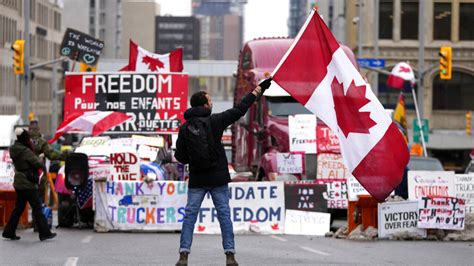 Canada Les Organisateurs Du Convoi De La Liberté Devant La Justice