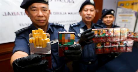 960000 Sticks Of Illicit Cigarettes Seized In Kelantan New Straits Times