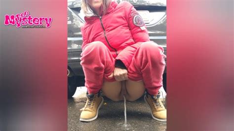 Hot Pee On A Cold Day In Public Pornhub