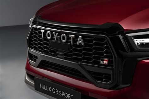 Toyota Hilux GR SPORT II จากยโรป รปลกษณใหมทงนอกใน พรอมปรบชวง