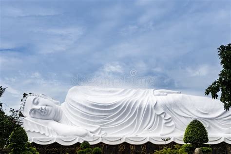 Buddha entered nirvana stock photo. Image of buddhism - 156778992