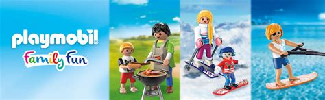 PLAYMOBIL Family Fun 9425 Familie am Strand, Ab 4 Jahren: Amazon.de ...